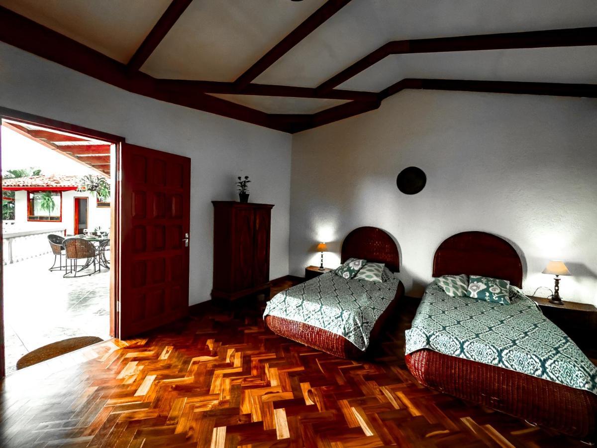 Canal Grande Lodge Piedades Exterior photo