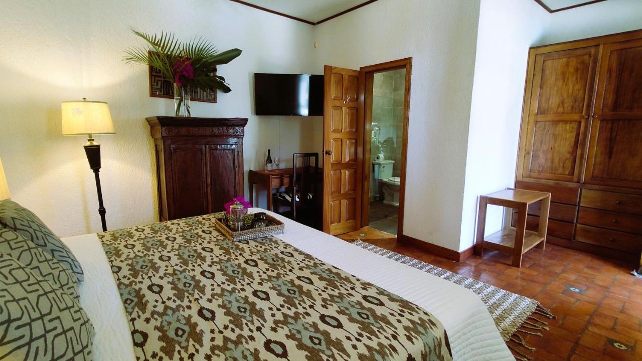 Canal Grande Lodge Piedades Exterior photo